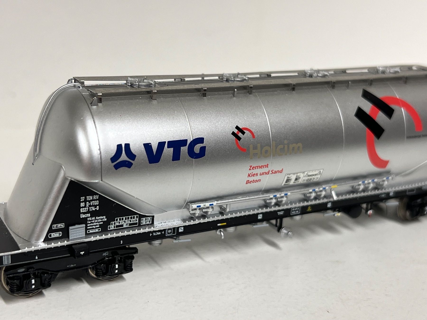 NME Modellini di ferrovie: NME Holcim VTG SBB CFF H0 DC – Usato da Geroldswil venduto da TopTrain54 2