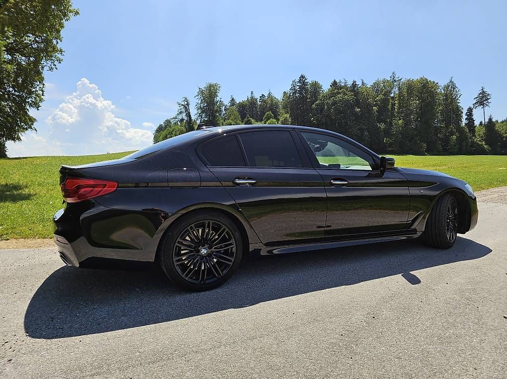 Autos: BMW 540i xDrive mit M-Paket – D'occasion à Lustdorf par Mirko42 2