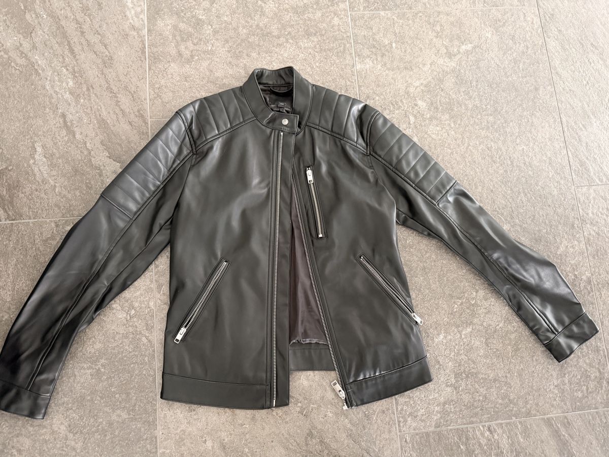 H&M Giacche: Lederjacke, neu, H&M – Nuovo (secondo la descrizione) da Recherswil venduto da ntura