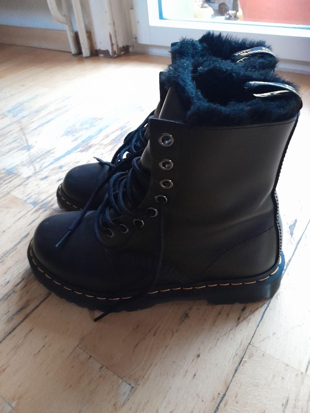 Dr. Martens Scarpe da donna: Dr.Martens Winterstiefel Gr.38 – Nuovo (secondo la descrizione) da steffisburg venduto da nataliaj
