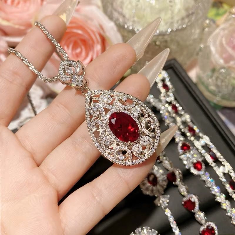 Catenine: Collier Princesse de feu – Nuovo e nell'imballaggio originale da St-Maurice venduto da Sandrinette123 3
