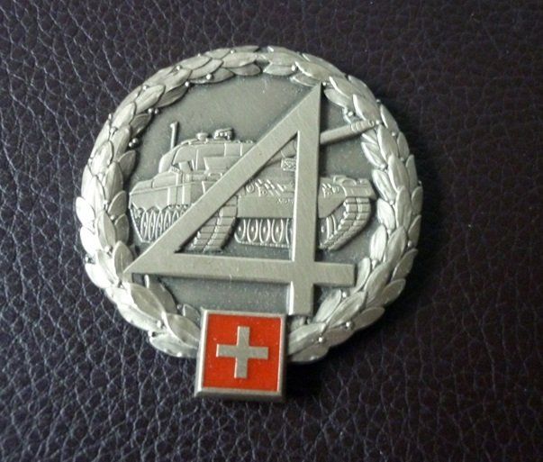 Schweizer Armee Uniformi: 2 Schweizer Armee Beret Embleme - Béret Emblem – Difettoso da Adliswil venduto da di_hans 1