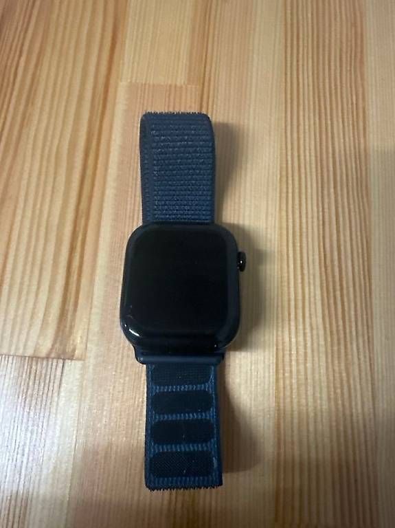 Apple Smartwatch: Apple Watch Series 10 46 mm, 4G Cellular – Usato da Weiach venduto da Ovo1 4