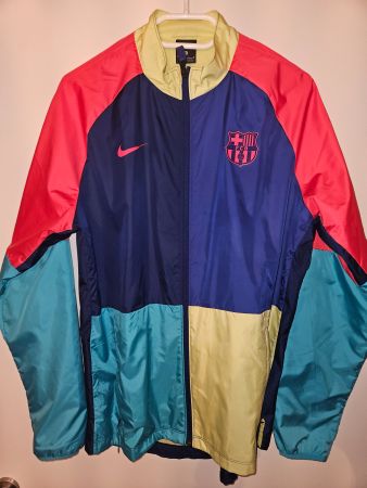 Veste Nike FC Barcelone - Taille M - parfait état!