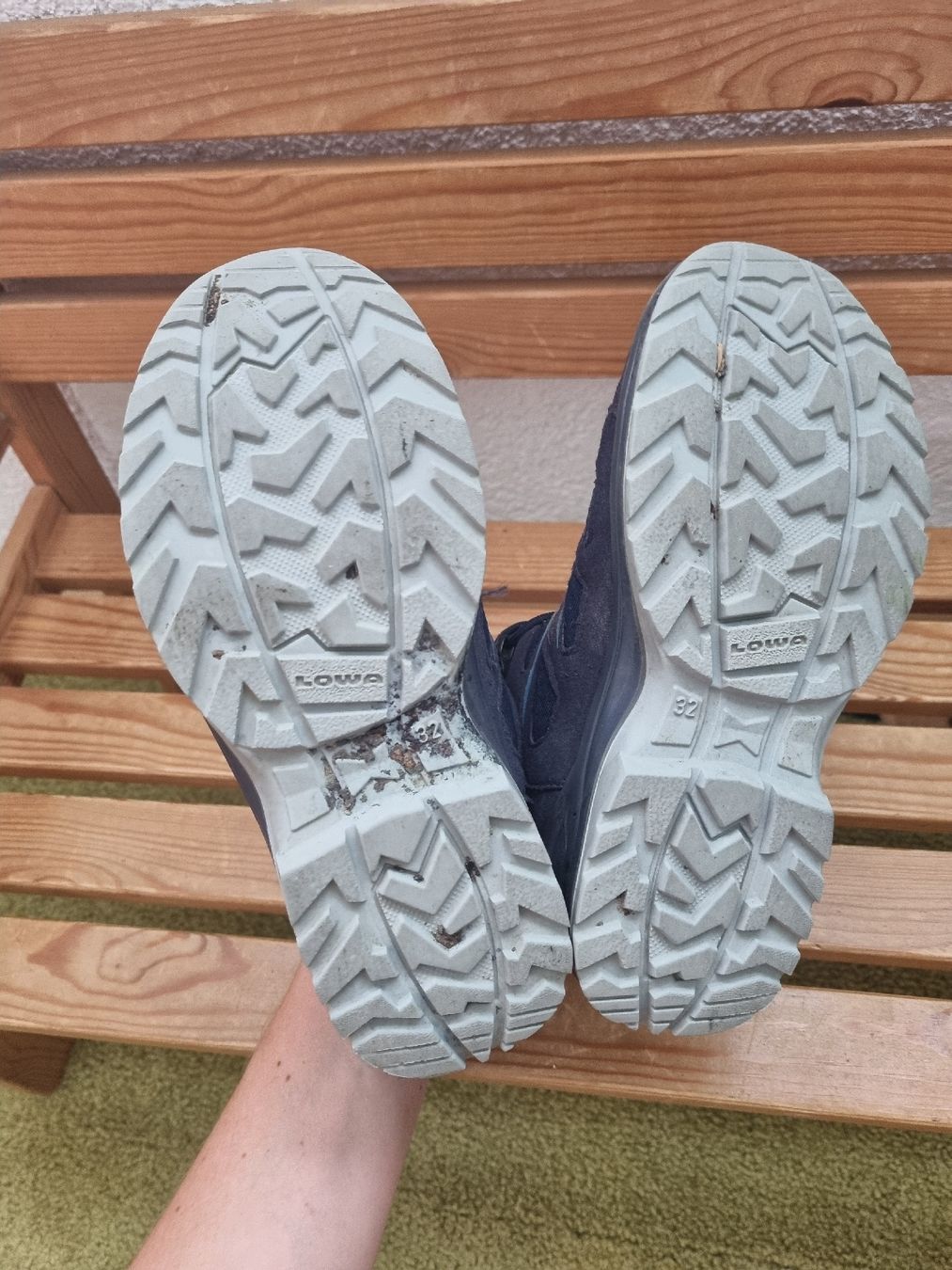 Lowa Scarpe da uomo: Lowa Innox Evo Wanderschuh 32 – Usato da Veltheim AG venduto da Ze.fa 1