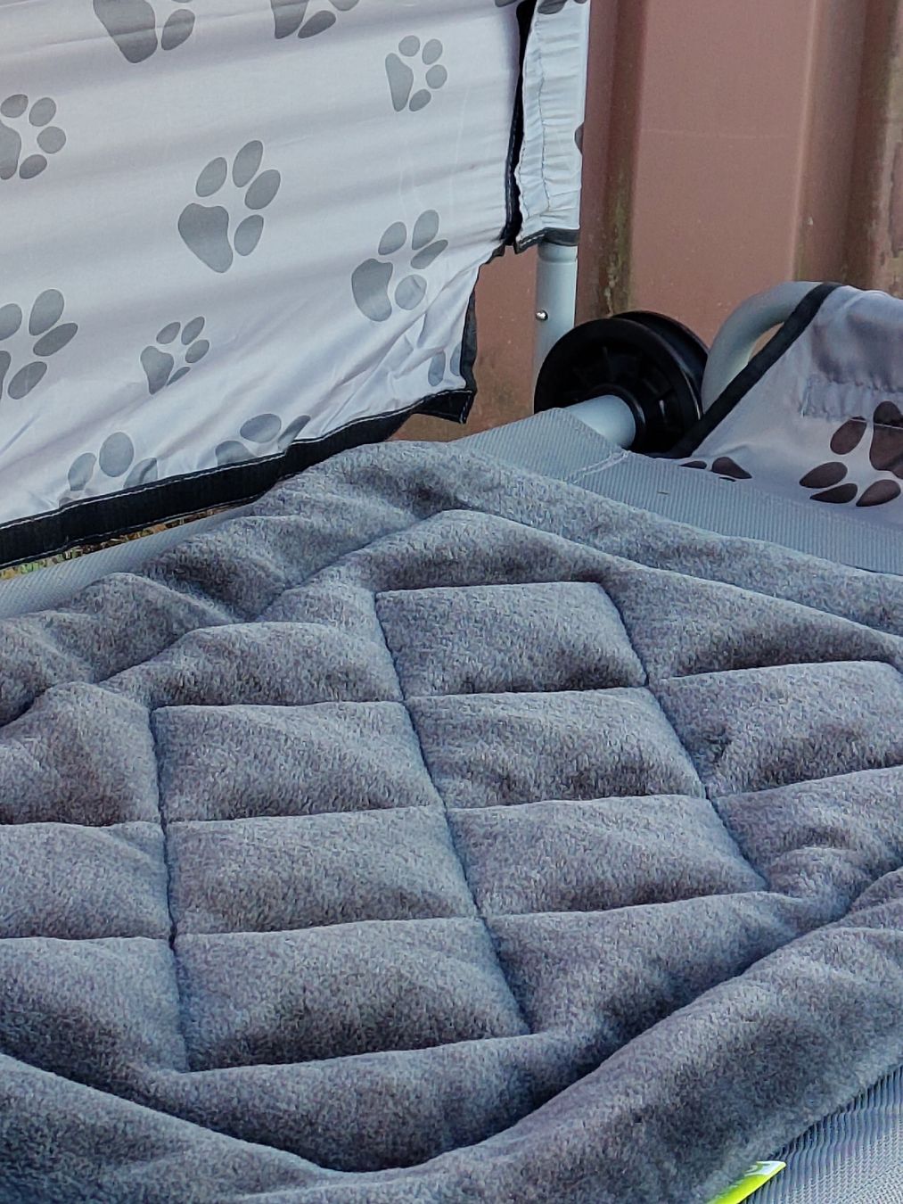 Cucce & Letti: Hundebett mit Sonnensegel – Nuovo (secondo la descrizione) da Frauenfeld venduto da DuDaDo 4