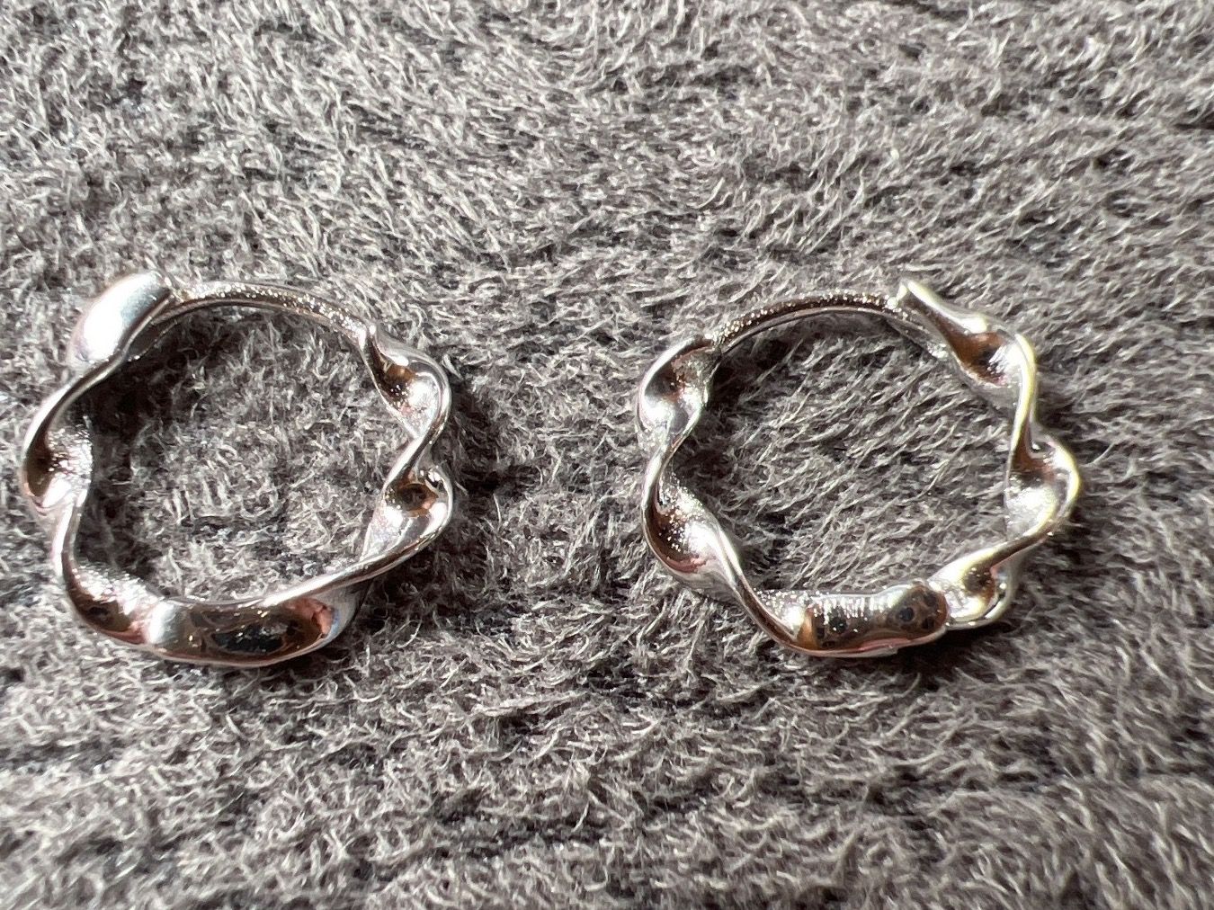 Ohrringe & -stecker: Creolen 925 Silber – Gebraucht aus Niederuzwil von