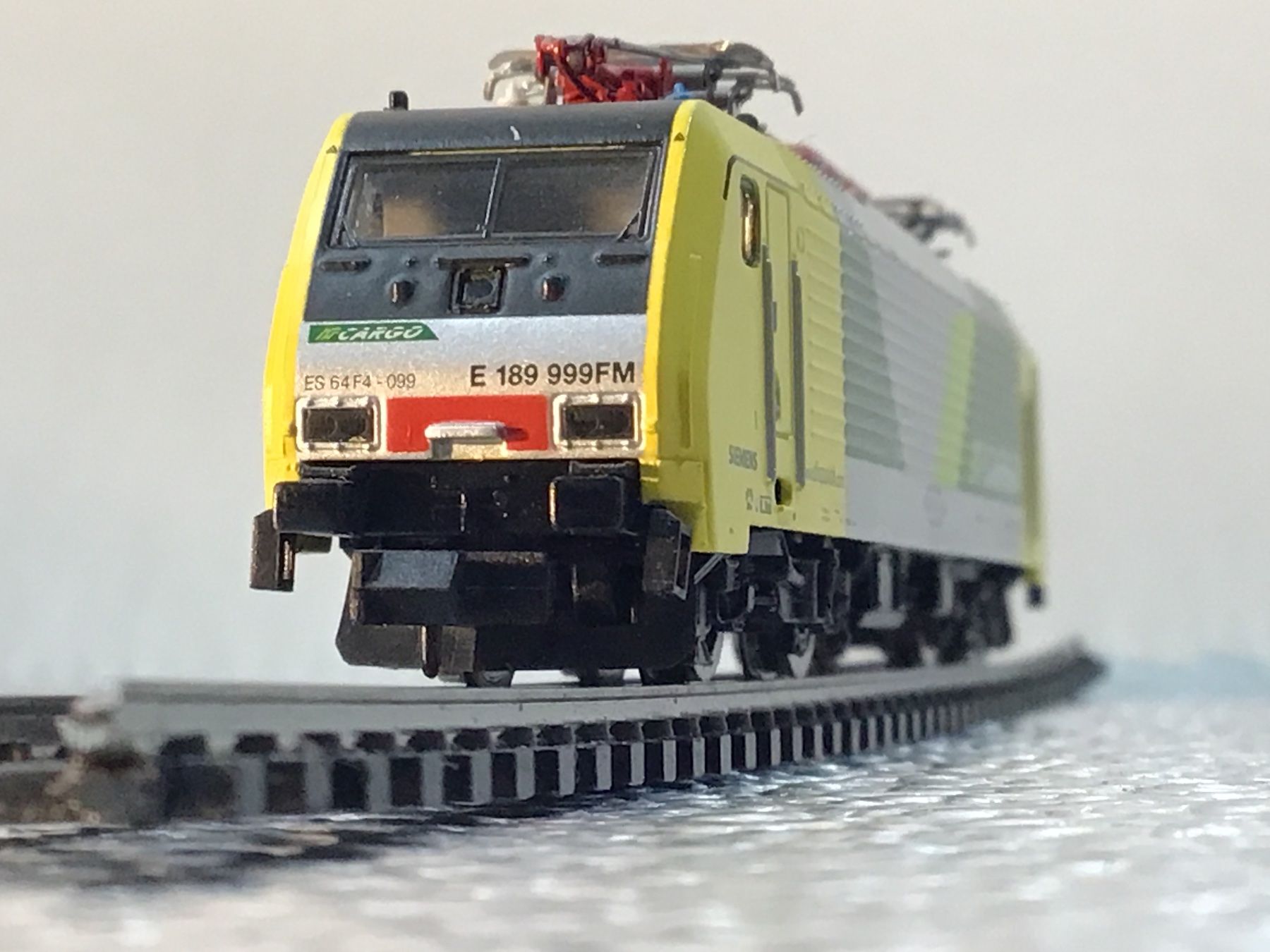 Trix Trains électriques: MINITRIX E-LOK 12773 SPUR N – D'occasion à Männedorf par Modelle-aller-Art