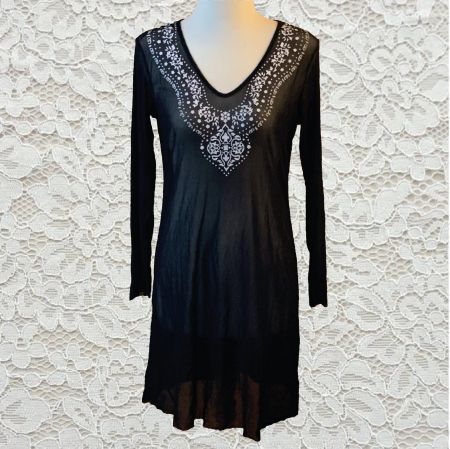Madeleine Black Langarm-Tunika aus Netzstoff S/M/L