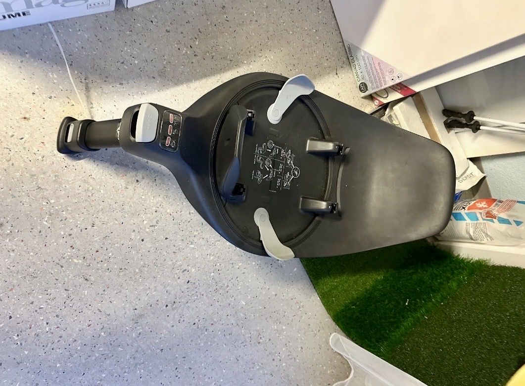 Cybex Seggiolini per auto: Cybex Base Z2 i-Size ISOFIX – Usato da St. Gallen venduto da Lacsap88 1