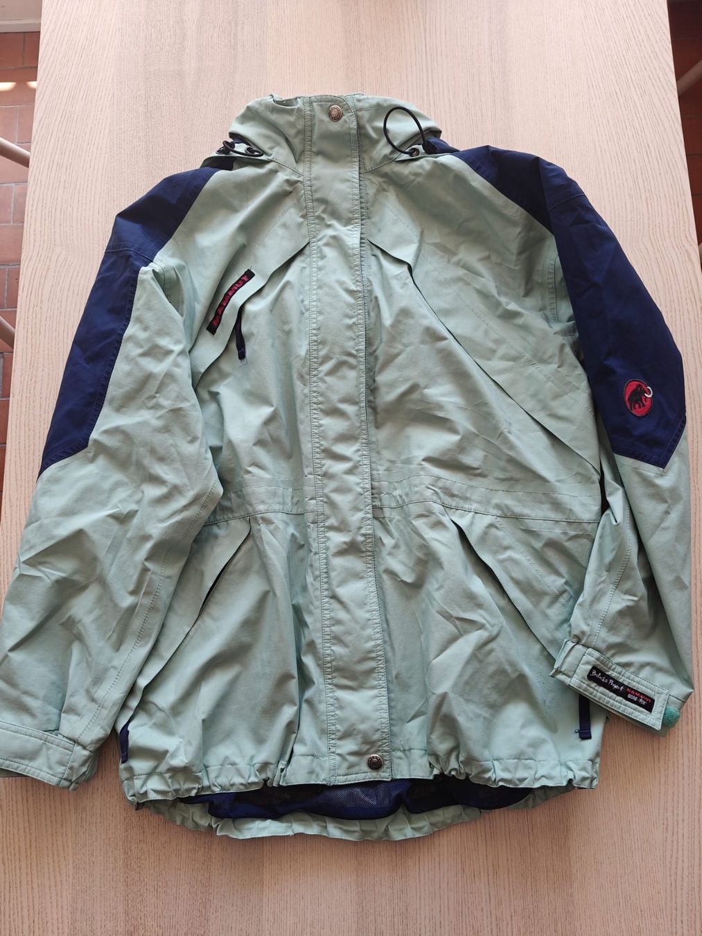 Mammut Giacche: Mammut Gore-Tex Jacke – Usato da Bern venduto da tingu