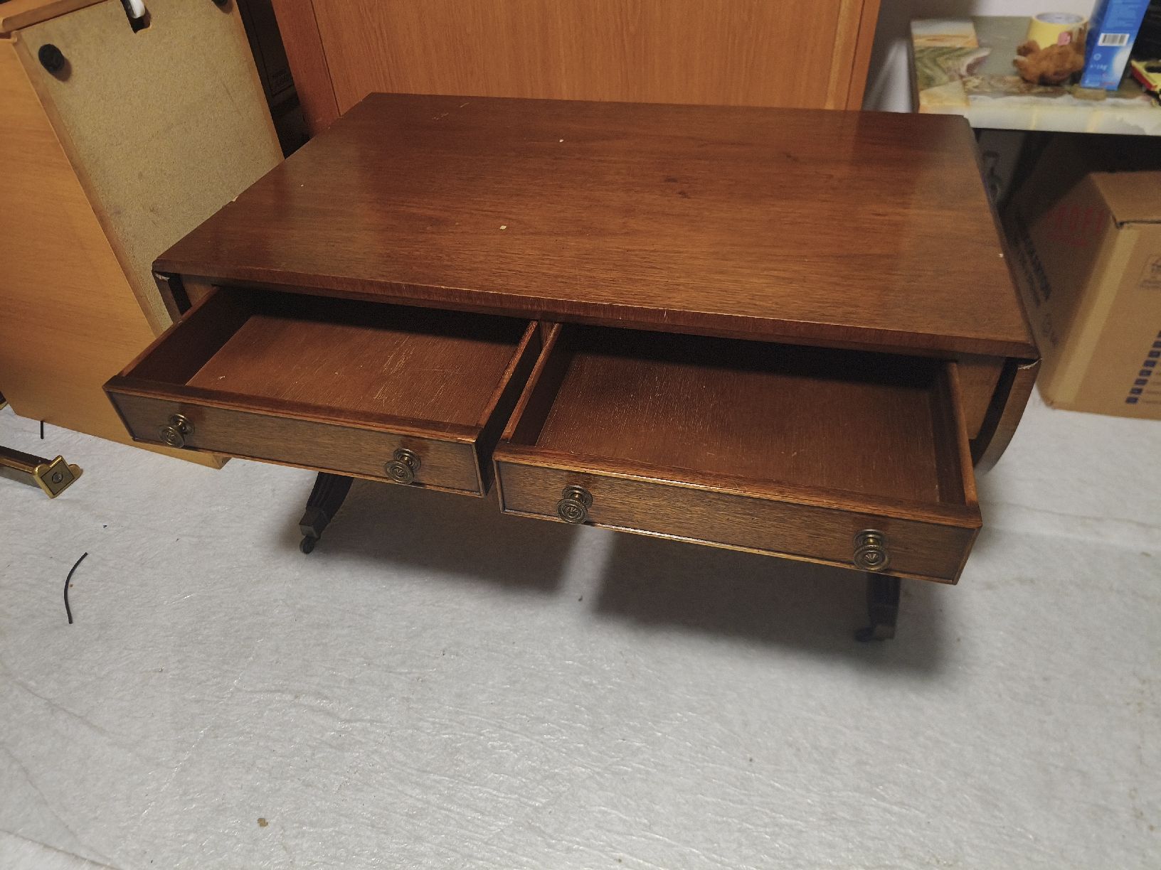 Tavoli: Ausziehtisch Holz mit Schubladen Antik – Usato da Scherzingen venduto da The-C