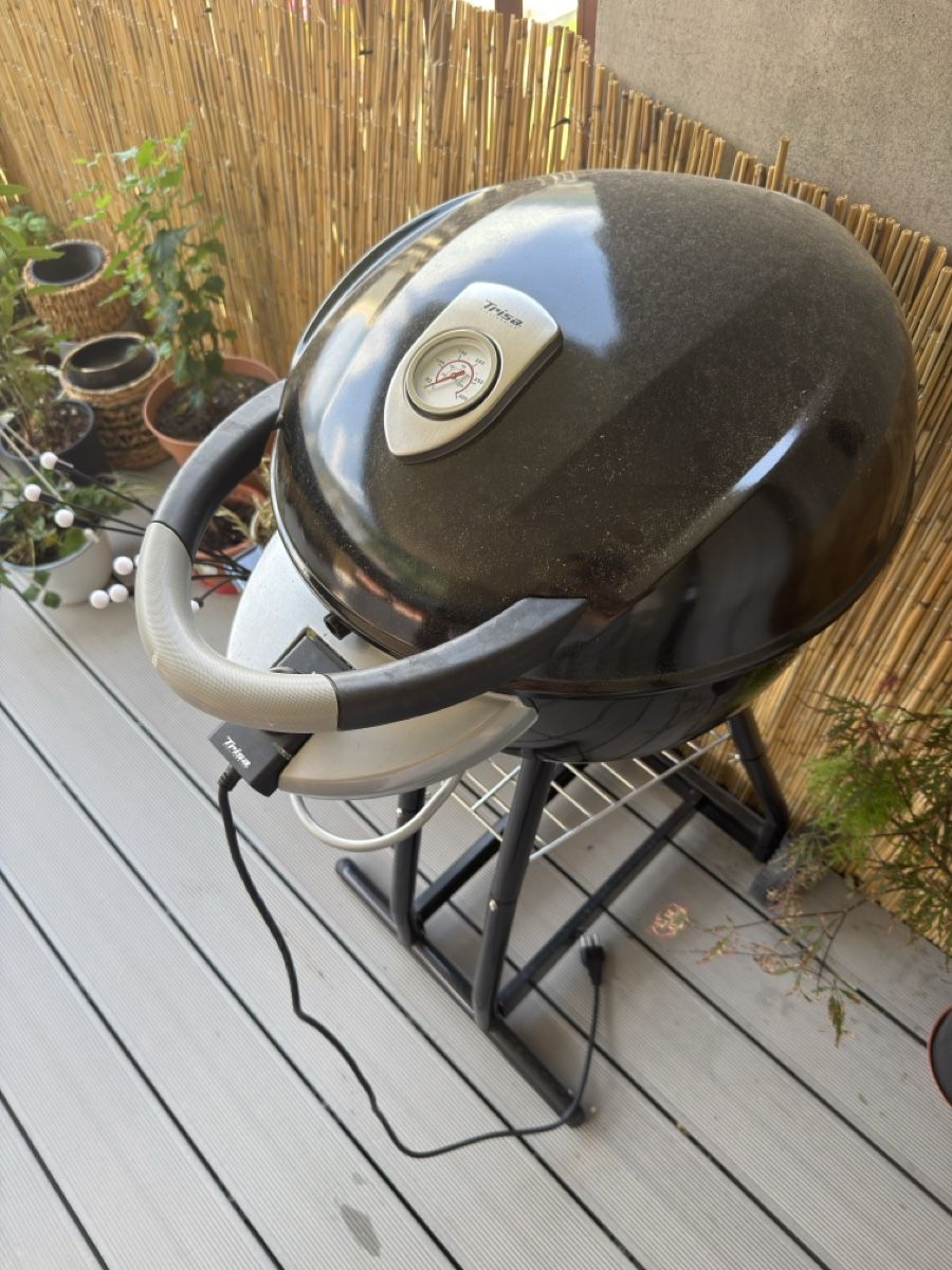 Grills: Grill elettrico BBQ Star 2in1 – Gebraucht aus Brig von mat_pjj9