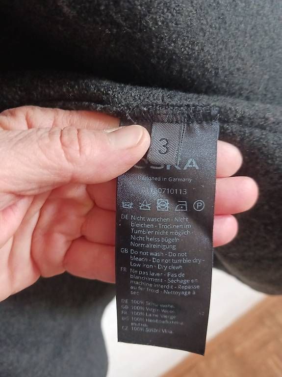 Oska Gilets & Westen: Gilet von Oska Gr 3/L – Gebraucht aus Riedholz von bri_fr7s 2