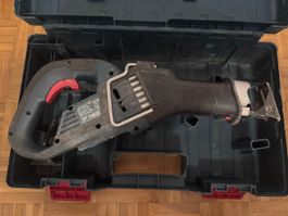 Bosch Säbelsäge GSA 18V 32  mit Koffer guter Zustand