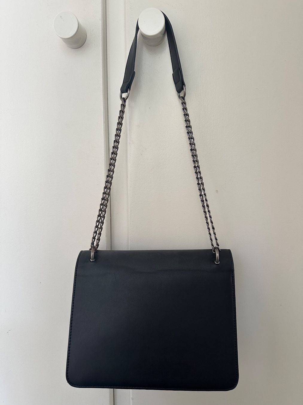 Borse da donna: Small Black Bag (Tasche / Sac) – Usato da Zürich venduto da mme_9kc5 1