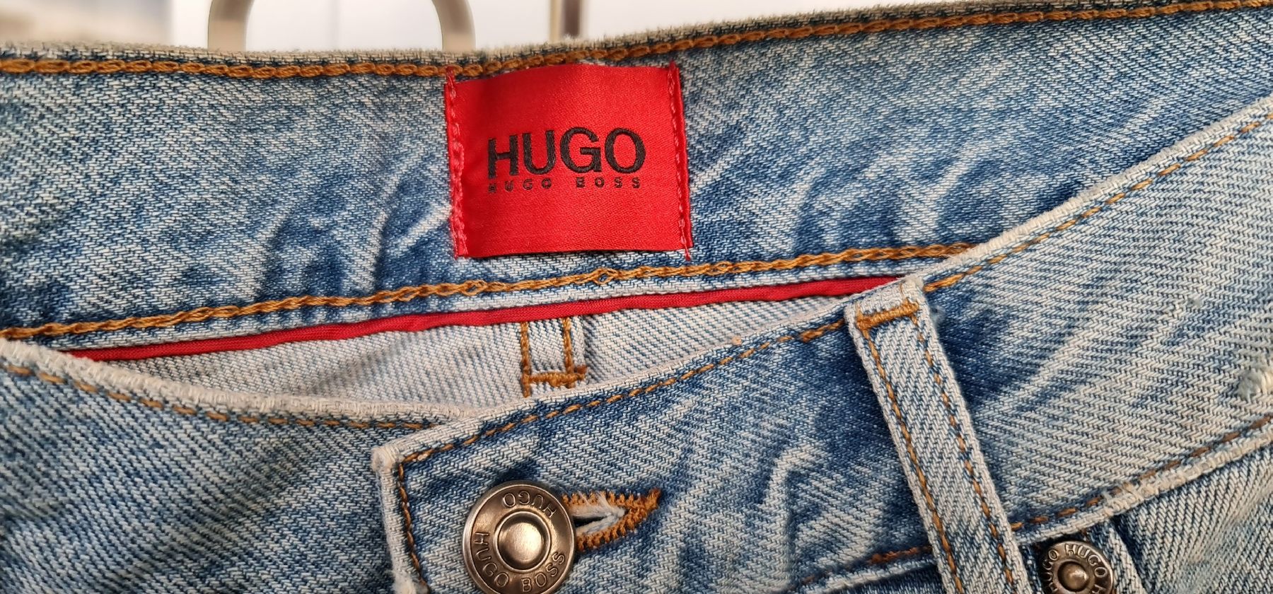 Hugo Boss Jeans: Hugo Boss Jeans. Gr.32/34 – Nuovo (secondo la descrizione) da Zürich venduto da Olala_ 2