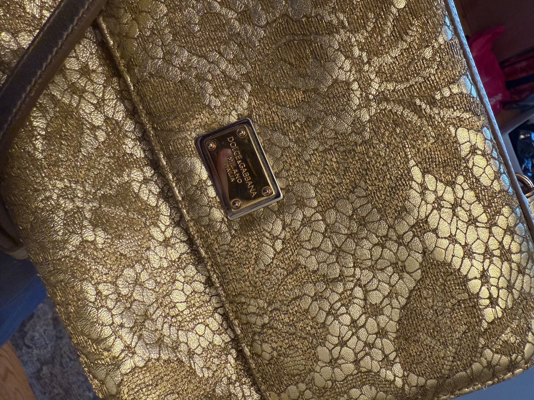 Dolce & Gabbana Taschen für Damen: Dolce and Gabanna Sicily Gold Bag – Gebraucht aus Châtelaine von Veradat 5