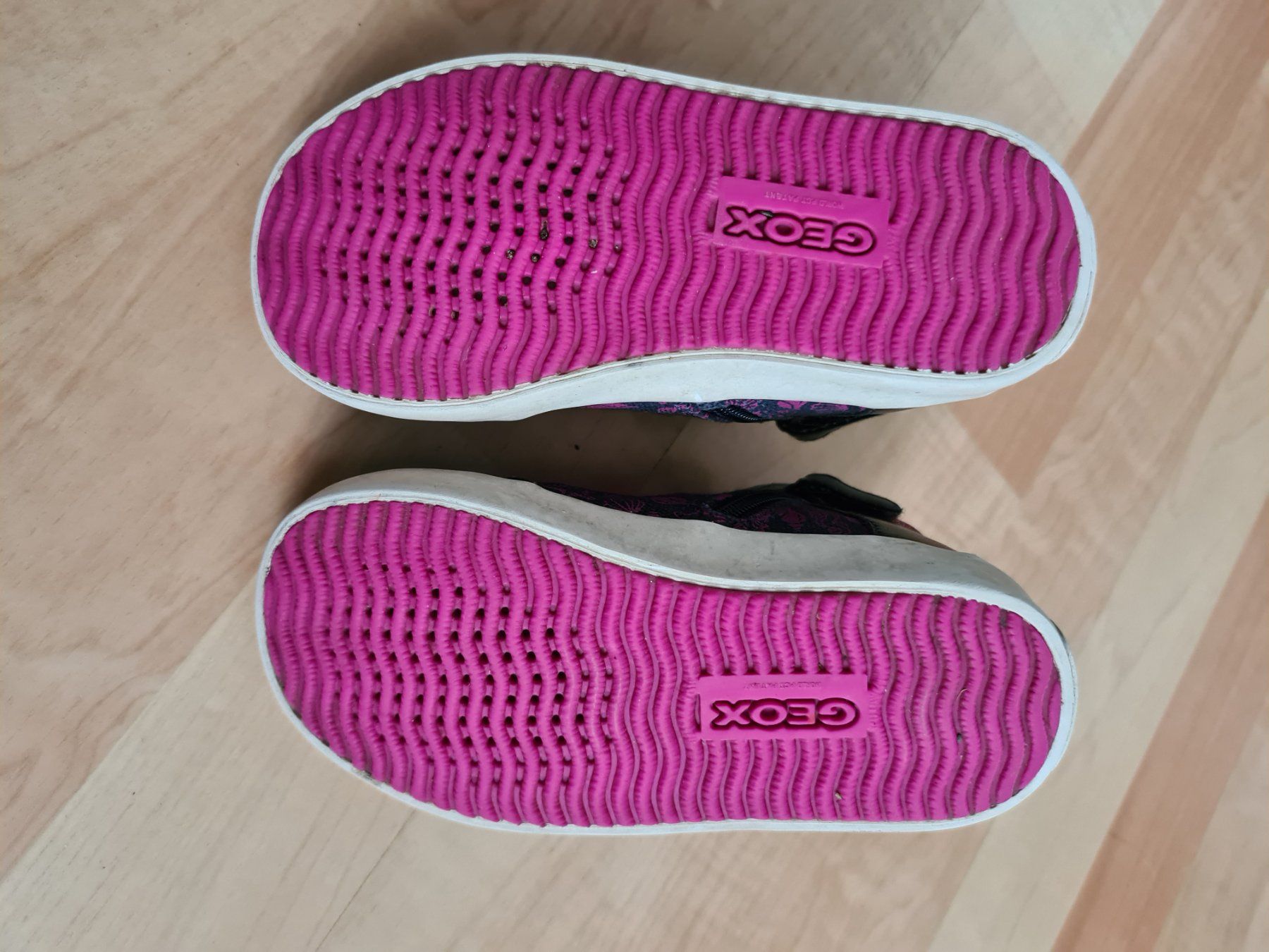 Geox Scarpe per ragazze: Tolle Geox Schuhe Gr. 25 – Usato da Widnau venduto da KleineHonigblume 2