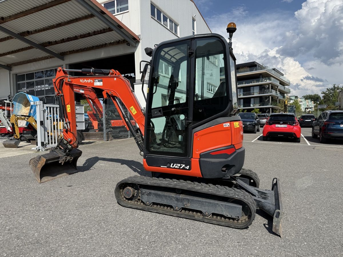 Kubota Escavatori: Bagger Kubota U27-4 HI – Usato da Sempach Station venduto da Gosler86