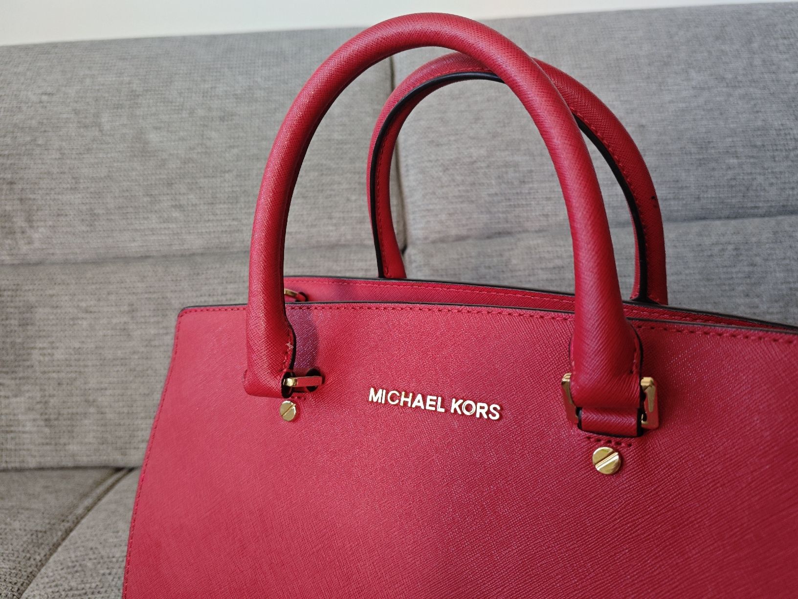 Michael Kors Borse da donna: Michael Kors Shoulder Bag Red 🍒 – Usato da Zürich venduto da alu_dzr7 1