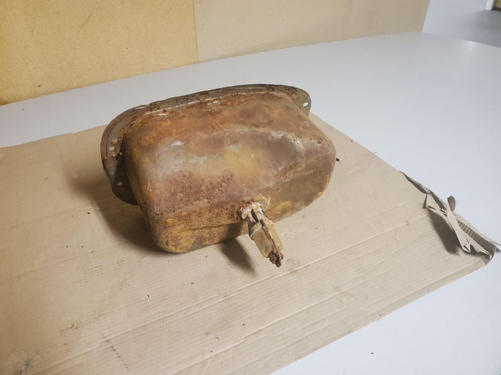 Accessori per altri veicoli: Vespa Benzintank – Difettoso da Horw venduto da Melvin1981 3
