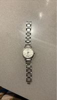 Elegante Fossil Damenuhr mit Strass
