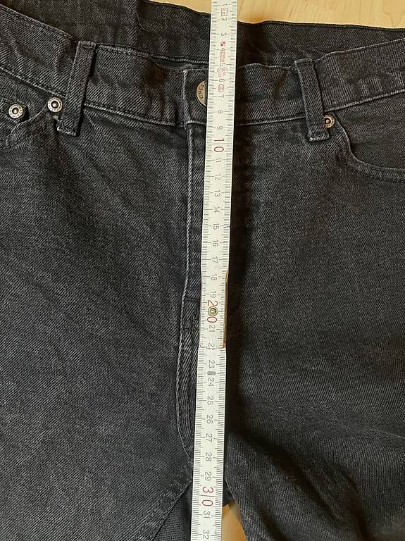 Jeans: Jeans Cheap Monday Slim grau 30/32 – Usato da St. Gallen venduto da K_Blum 4