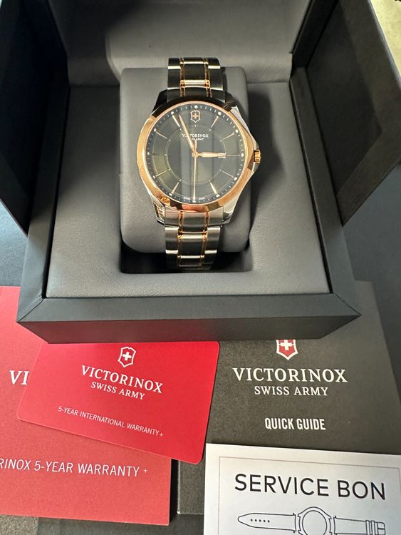 Victorinox Orologi: Victorinox Herrenuhr: Swiss Army Alliance, 5 Jahre Garantie – Nuovo e nell'imballaggio originale da Courlevon venduto da Topwatch3000 2