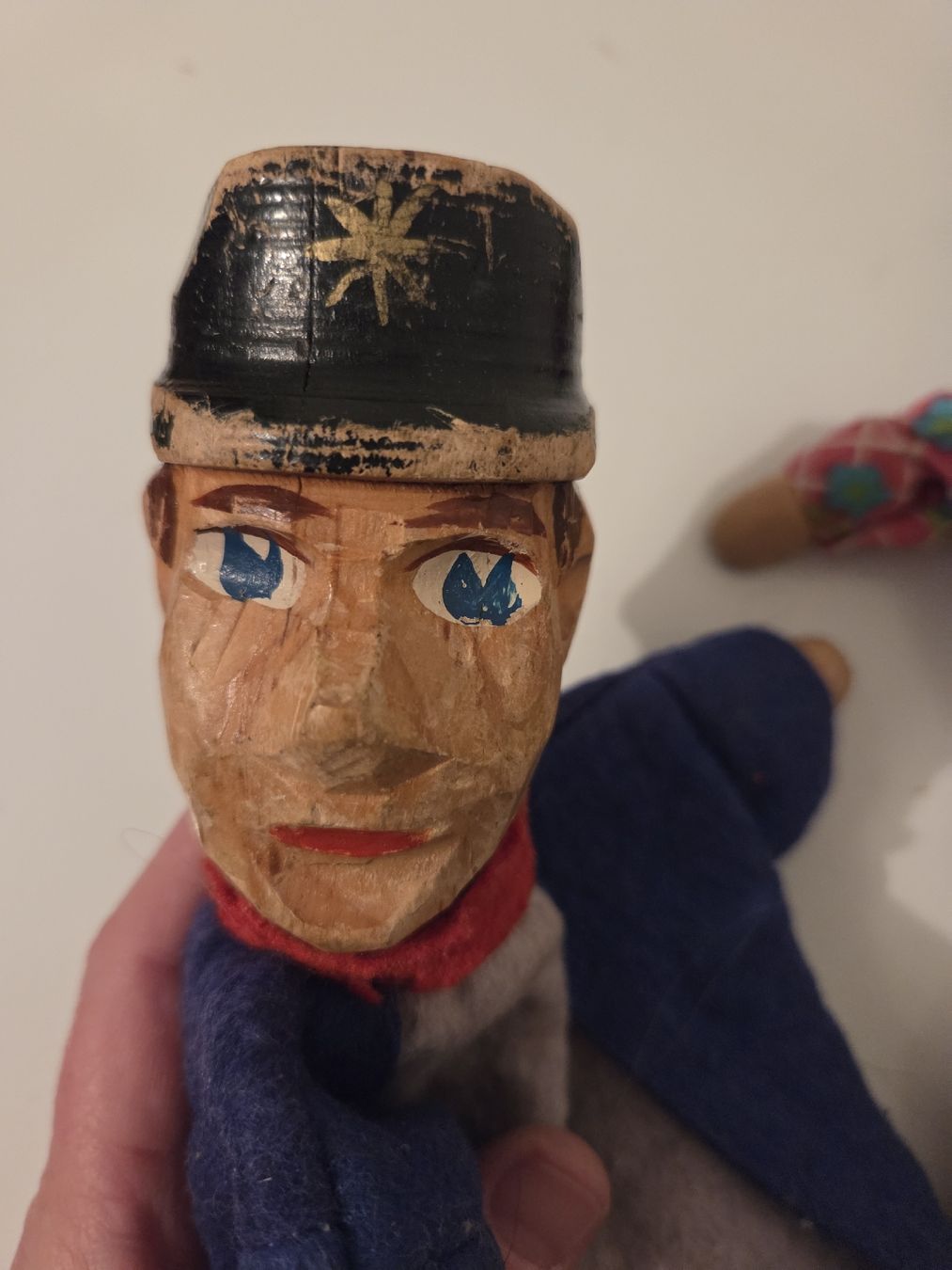 Poupées: Handpuppen. Holzpuppen. – D'occasion à Reinach AG par FranziskaMendes 2