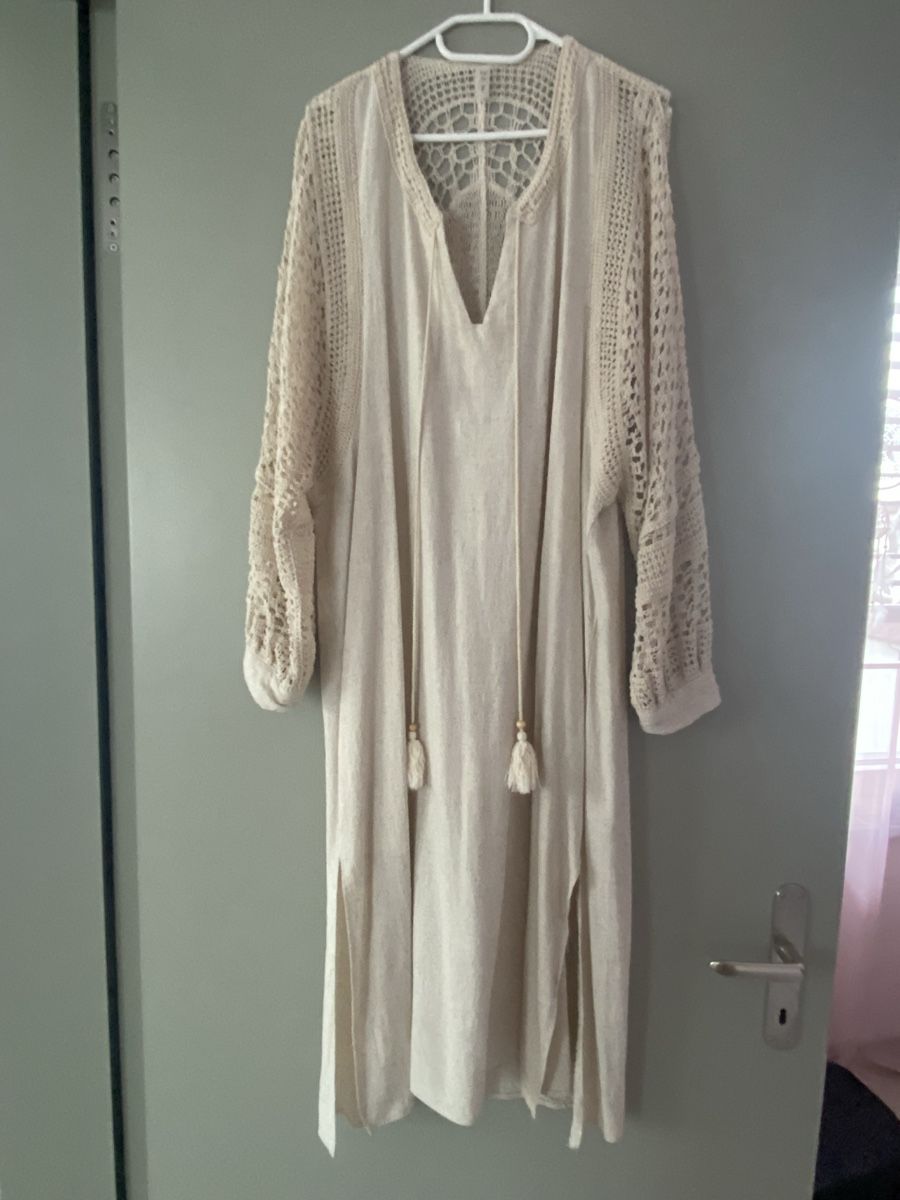 Vestiti: Kleid beige One Size neu – Nuovo (secondo la descrizione) da Brugg AG venduto da Honeybee6