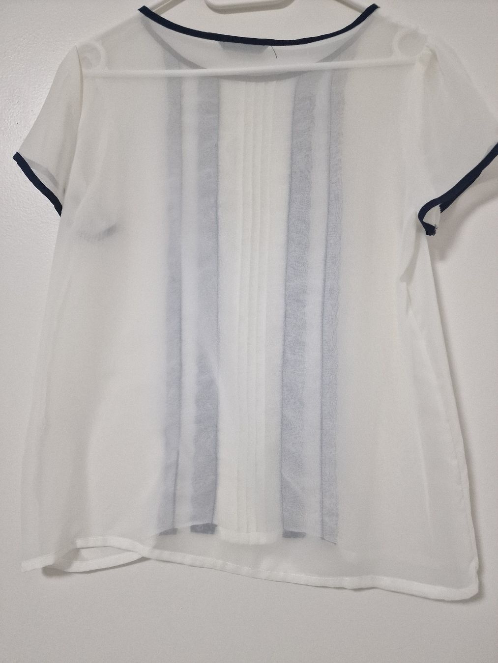 T-shirt: Blusenshirt – Usato da Amriswil venduto da gu80kaya 2