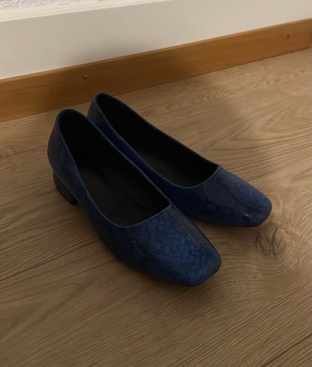 Scarpe da donna: Ballerines élégantes bleu marine - taille 37 – Nuovo (secondo la descrizione) da Belmont-Lausanne venduto da Michelle_Srdr_