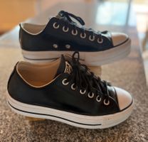 Chuck Taylor All Stars, Low, schwarz / weiss, Gr. 37.
