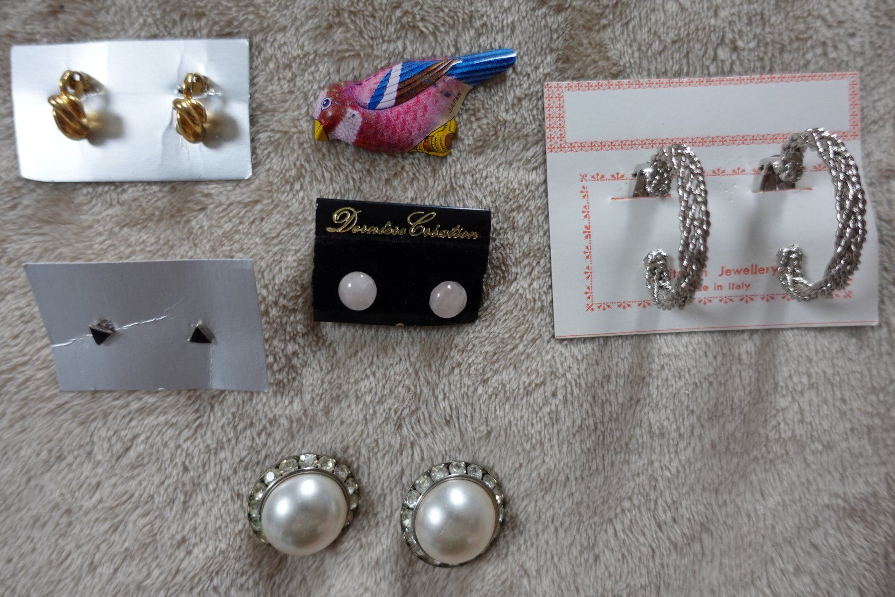 Autres bijoux: 1 schönes 32 teiliges Modeschmuck Set – D'occasion à rorschach par Babsi64 1