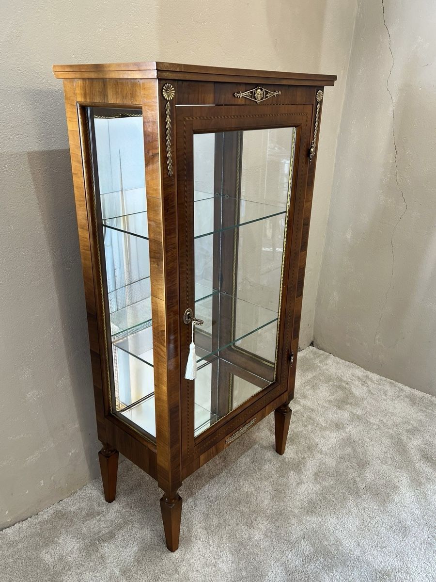 Vitrinen: Biedermeier Vitrine - renoviert – Gebraucht aus Wädenswil von Vollwertig 7