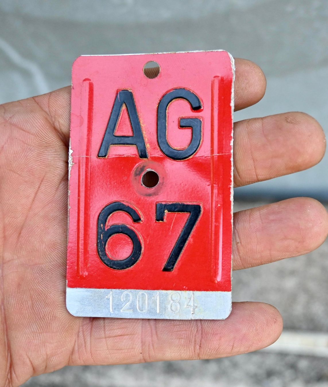 Schilder: Velonummer AG von 1967 - Aargau - AG 67 – Gebraucht aus Pfaffhausen von mono_rec 1