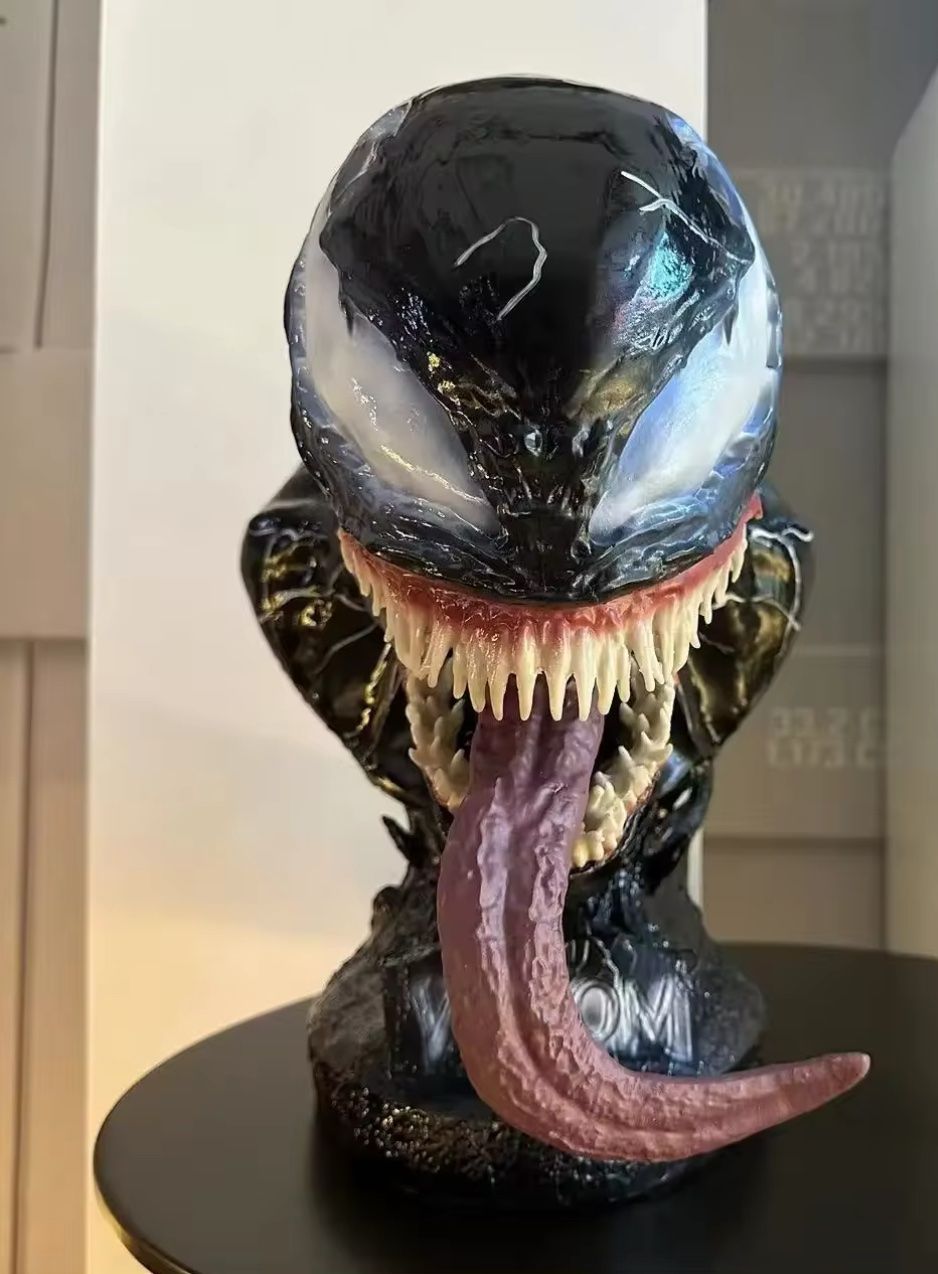 Statuette: 40cm hohe Venom Kopf Statue – Nuovo (secondo la descrizione) da Lohn-Ammannsegg venduto da JarvisSystem2.0