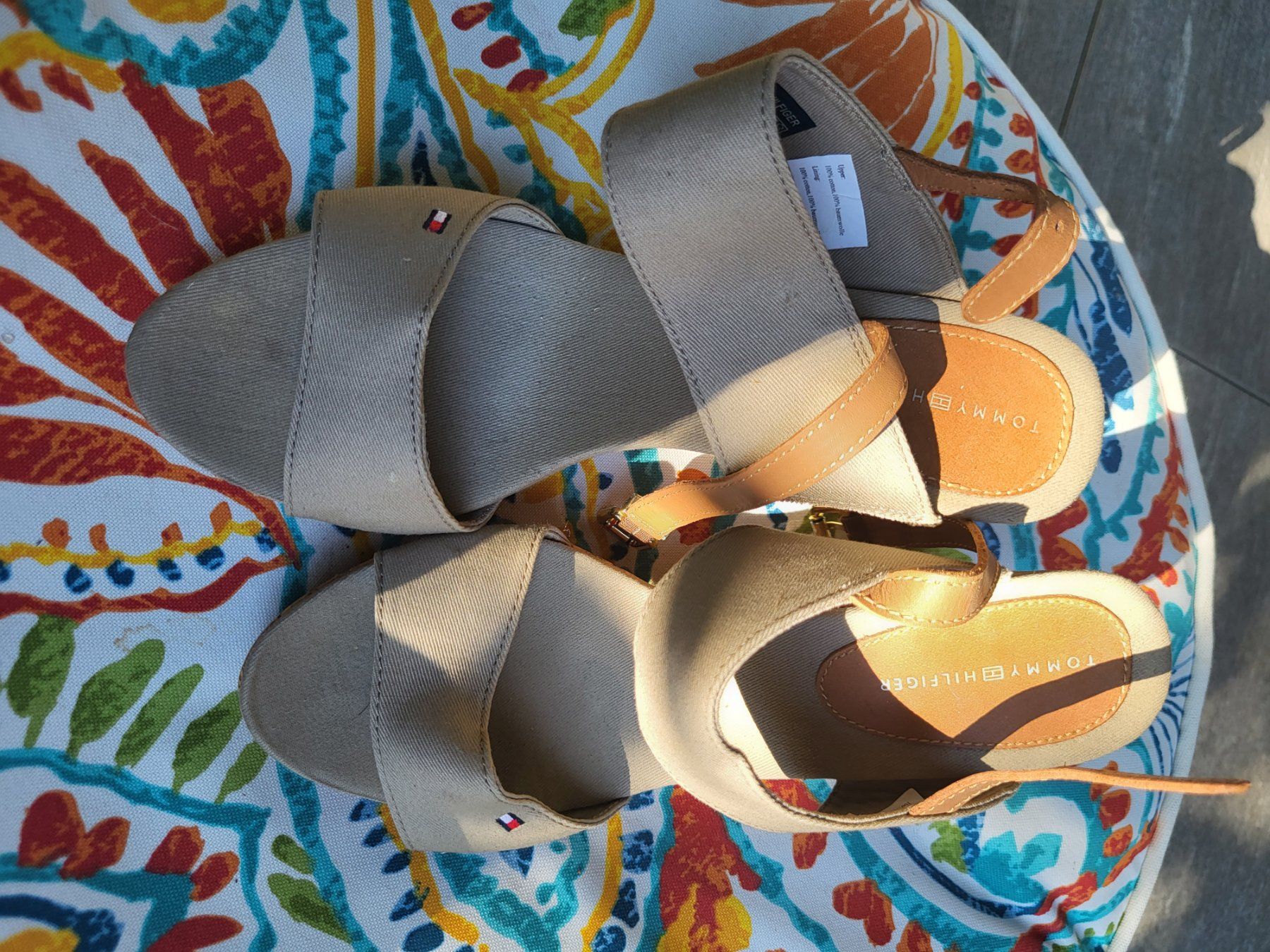 Tommy Hilfiger Scarpe da donna: Tommy Hilfiger Keilsandalen, Grösse 39 – Usato da Niedergösgen venduto da Lipa1 2