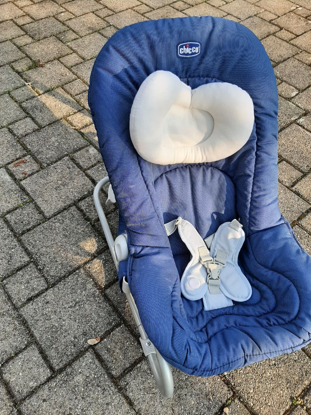 Chicco Sdraiette & Sdraiette a dondolo: Sdraietta per bebè / Babywippe Chicco – Usato da Wittenbach venduto da lukelu 1