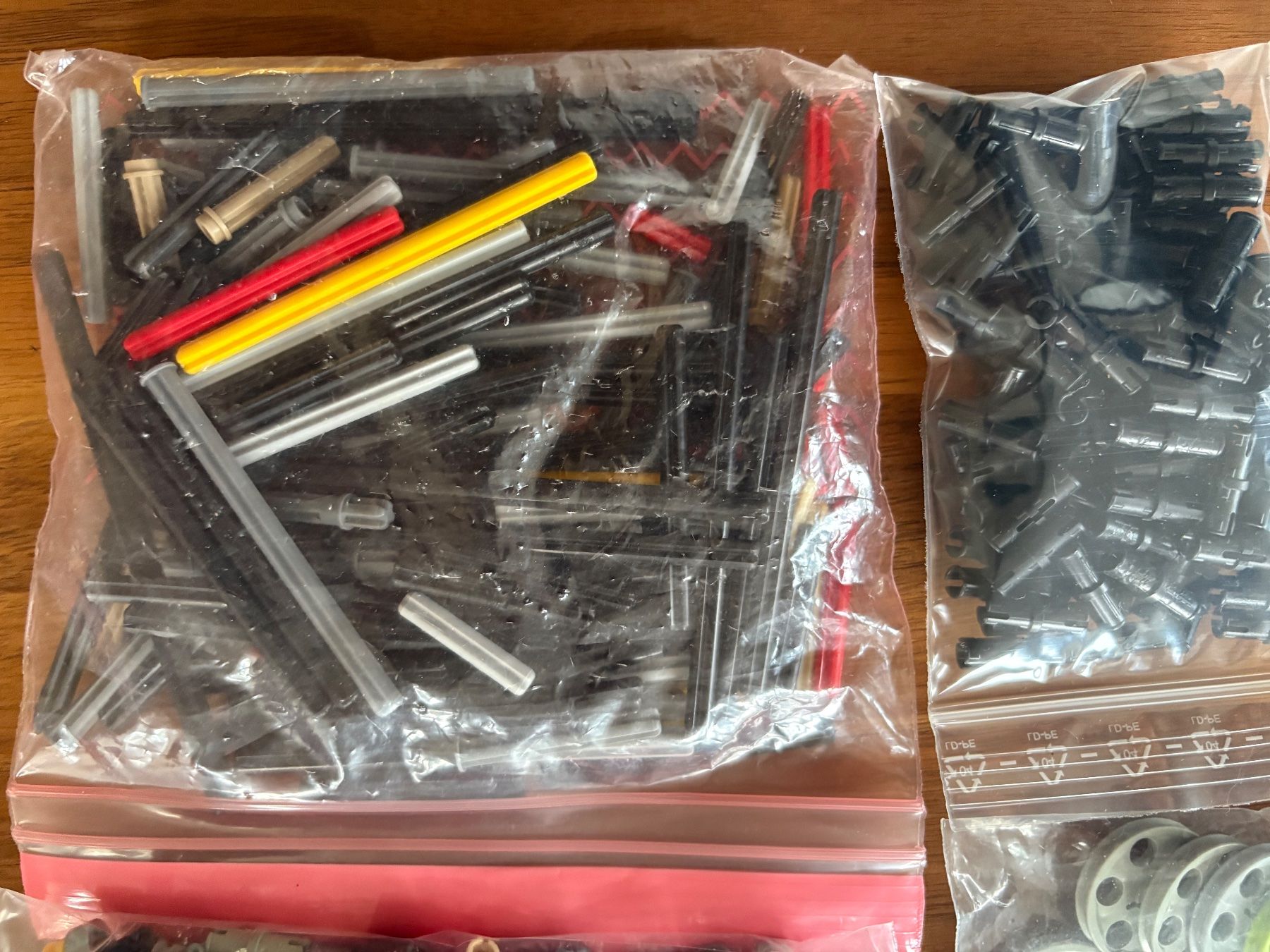 Lego Kit di costruzioni: Lego Technic: Zahnräder und viele weitere Technic Teile – Usato da Schwändi GL venduto da Lego_und_co 2