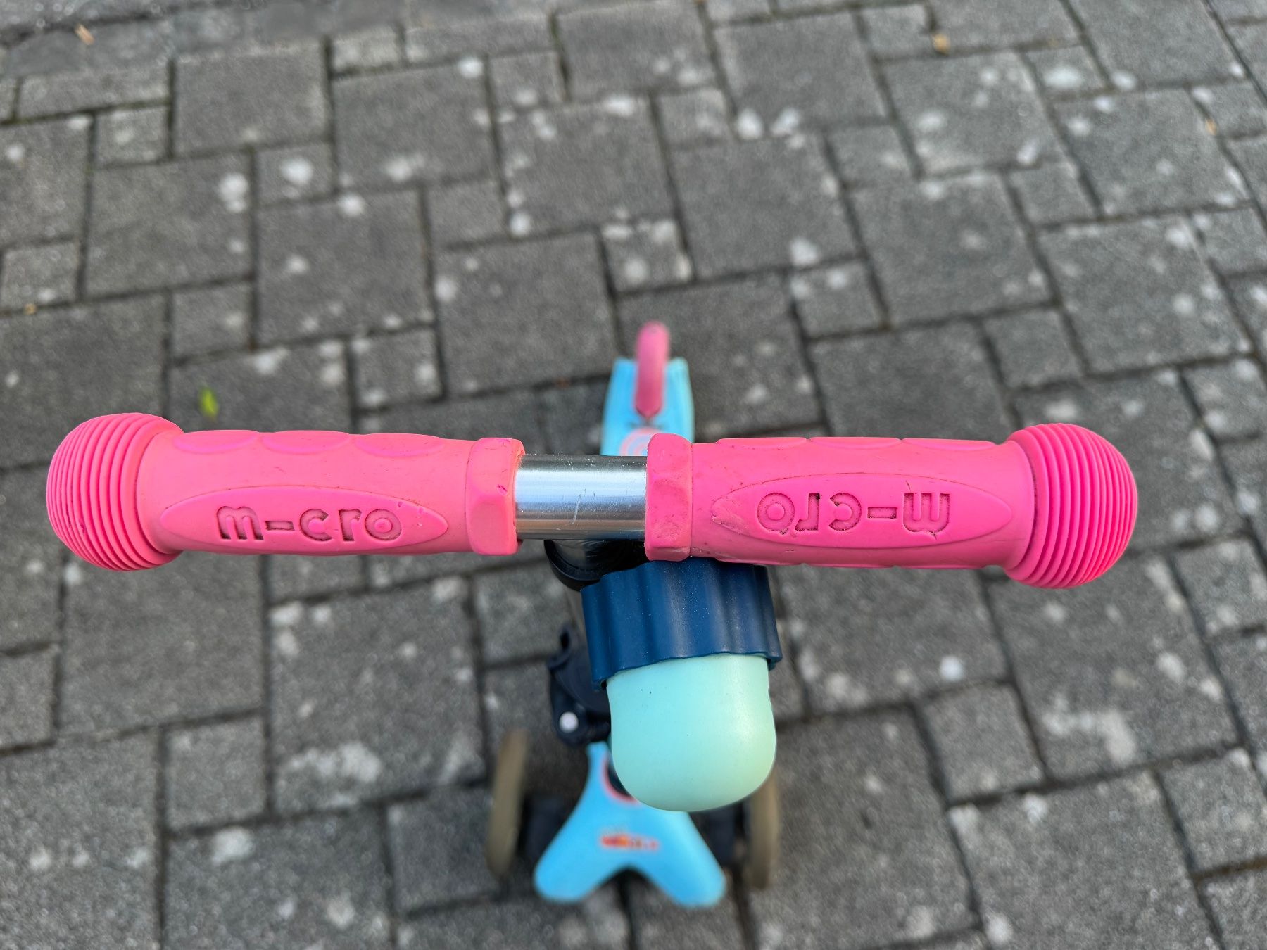 Micro Kickboard: Micro Mini Deluxe Scooter – Usato da Bergdietikon venduto da LA-Sunshine 2