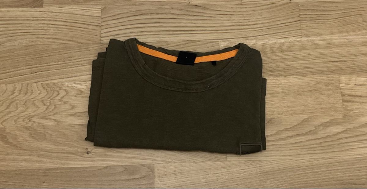 Hugo Boss T-shirt: Hugo Boss Herren T-shirt – Usato da Bern venduto da akl_sy9s 2
