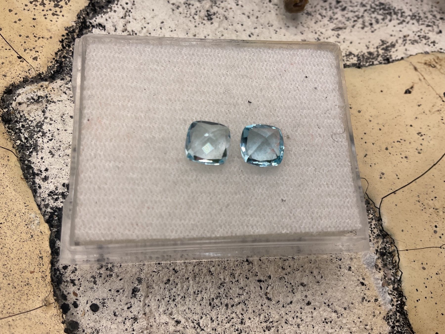 Pietre preziose: Topase Paar ca. 7x7mm – Nuovo (secondo la descrizione) da luzern venduto da Alpendorf1 1