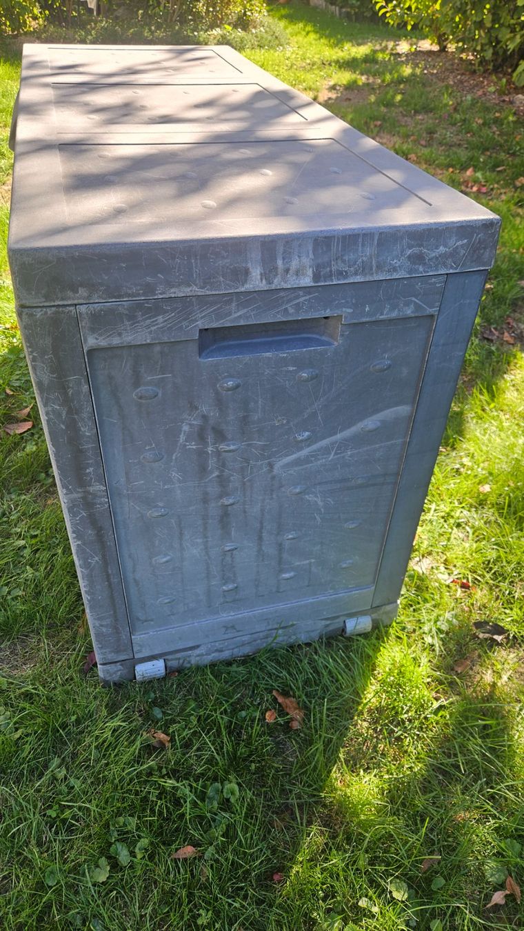 Box contenitori: Plastikbox – Usato da Münchenbuchsee venduto da Yothu 4