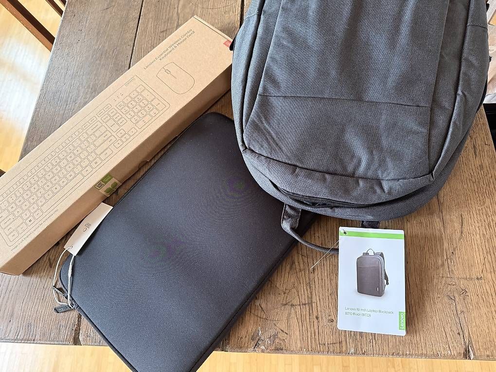 Tastiere: Lenovo Tastatur / Noteboke Hülle / Rucksack – Usato da Sins venduto da gab_5qgf