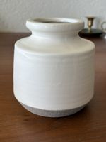 Kleine weisse Keramik Vase Skandinavisch Minimalistisch