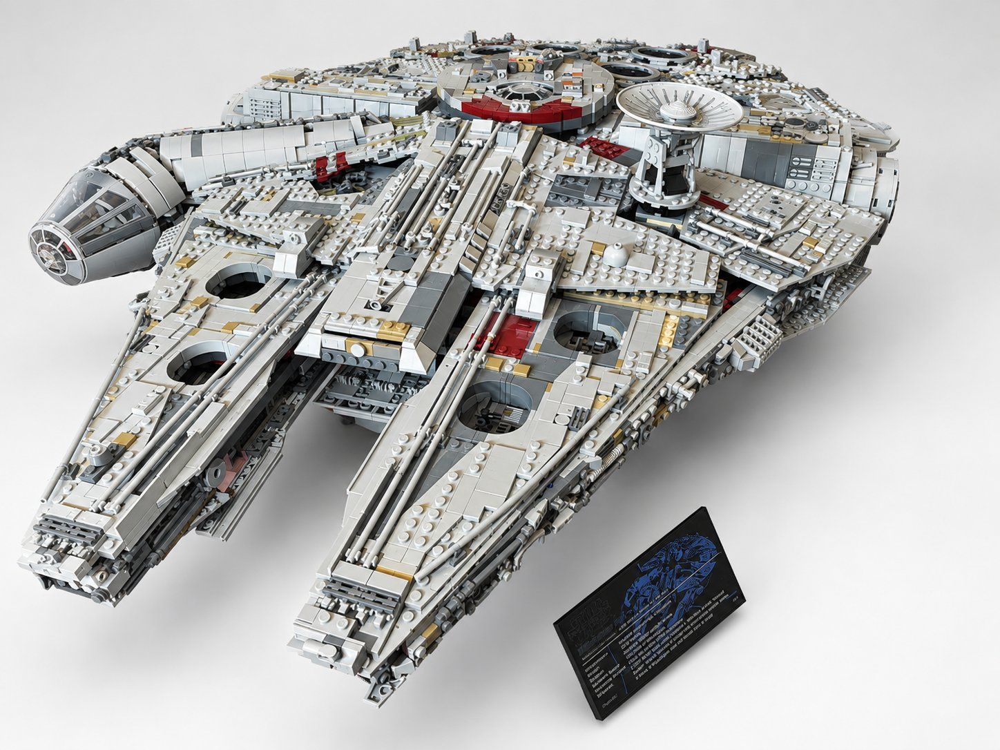 Lego Baukästen: LEGO Star Wars Millennium Falcon – Gebraucht aus Naters von zub_zrz8 1