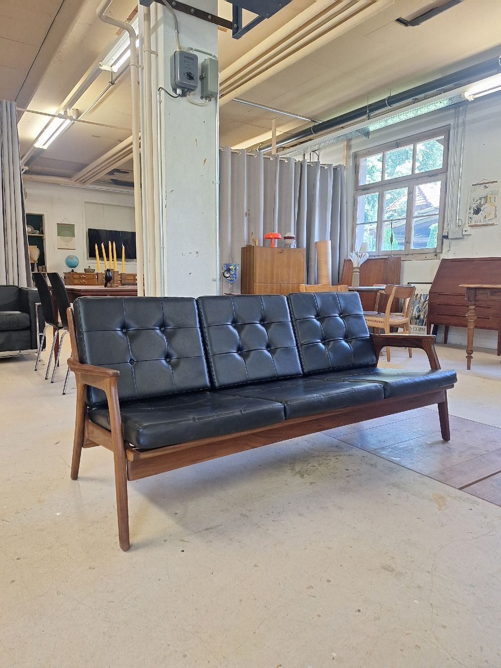 France & Søn Divani: Ole Wanscher Danish Teak Sofa, Vintage, 1970 – Usato da Urtenen-Schönbühl venduto da Atelier21_bern 1