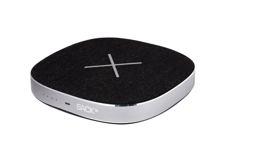 Ladegeräte: SACKit CHARGEit Qi Charger & Powerbank – Neu und originalverpackt aus Bassersdorf von COOL-AG